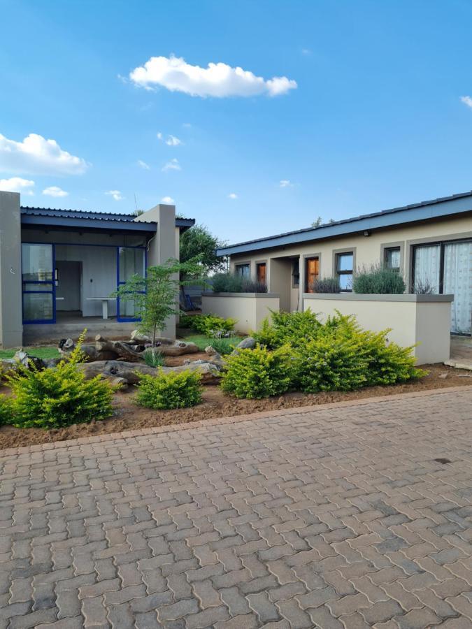 Village Kulture - Guest House Rustenburg Exteriér fotografie
